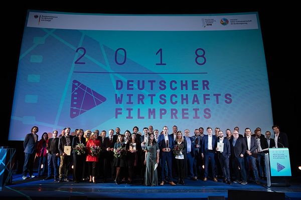 Die Preisträger des 51. Deutschen Wirtschaftsfilmpreises © BMWi/BILDKRAFTWERK