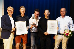 BESTFORM 2019 Preisverleihung (v.l.n.r.: Juror Alois Kösters (Chefredakteur Volksstimme), Moritz von Seyfried (Trenux), Martin Wiesner und Björn Kokoschko (Industriedesigner), Unternehmer Frank Sporkenbach)